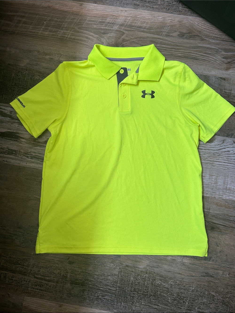 NWOT Under Armour Bright Yellow Performance Polo YOUTH LARGE